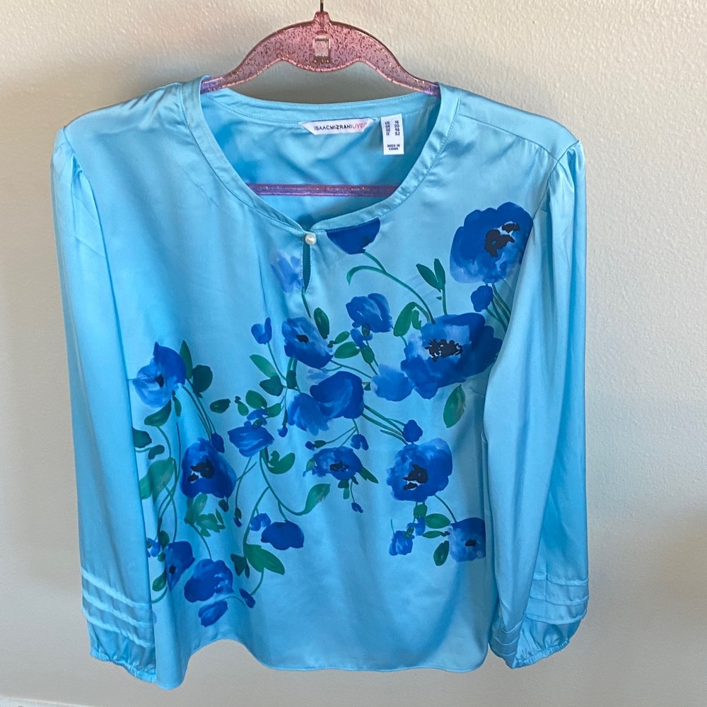 Susan Graver Light Blue Floral Blouse
